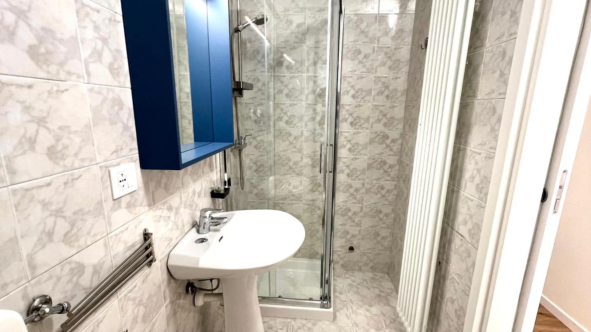 Central Elegant Apartment In Verona